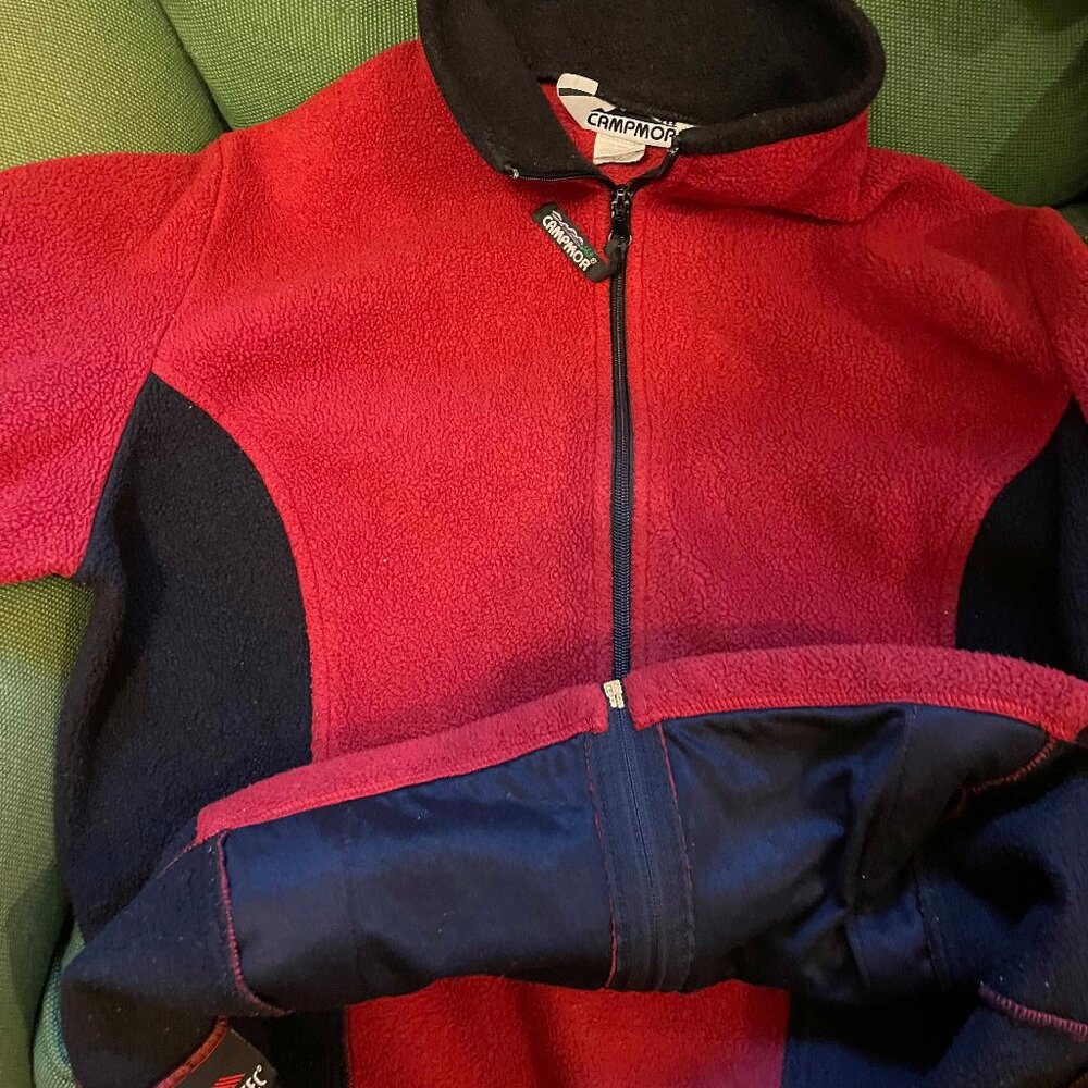 Red Campmor Polartec fleece size LG